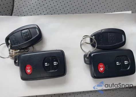 2011 Toyota Rav4 Limited from USA, damaged, VIN 2T3DF4DV6BW173677